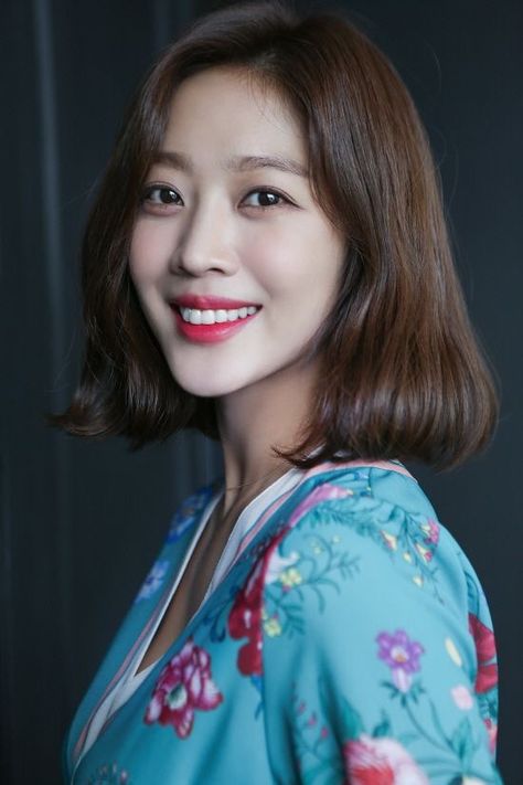 年轻善良的锼子6中文字幕